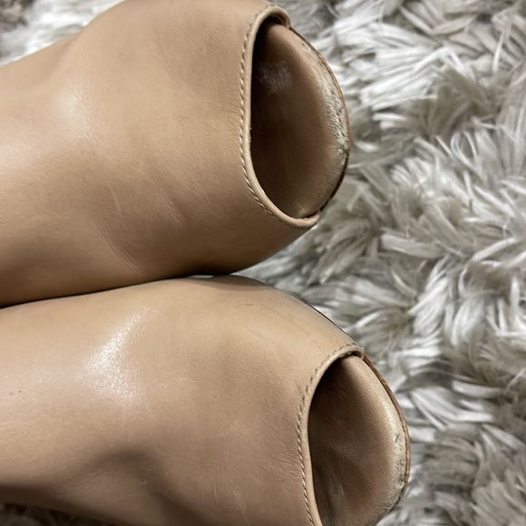 MichaelKors Camel Mules Open Tow Preloved! 8m - Picture 6 of 11